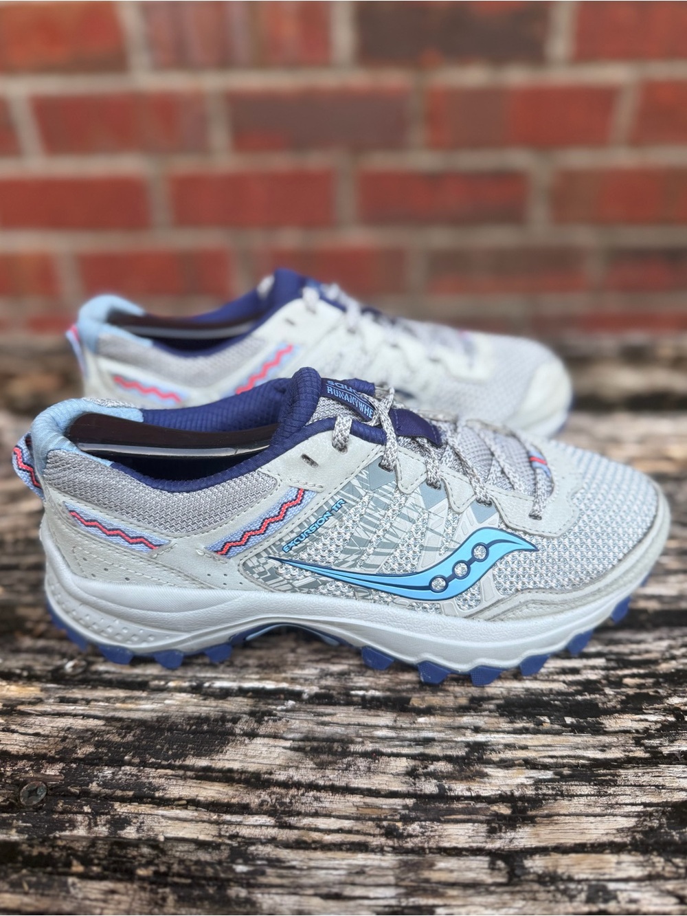 Saucony Excursion TR12 Women's Sz 5.5 Mesh Trail Running Shoes Sneakers X2